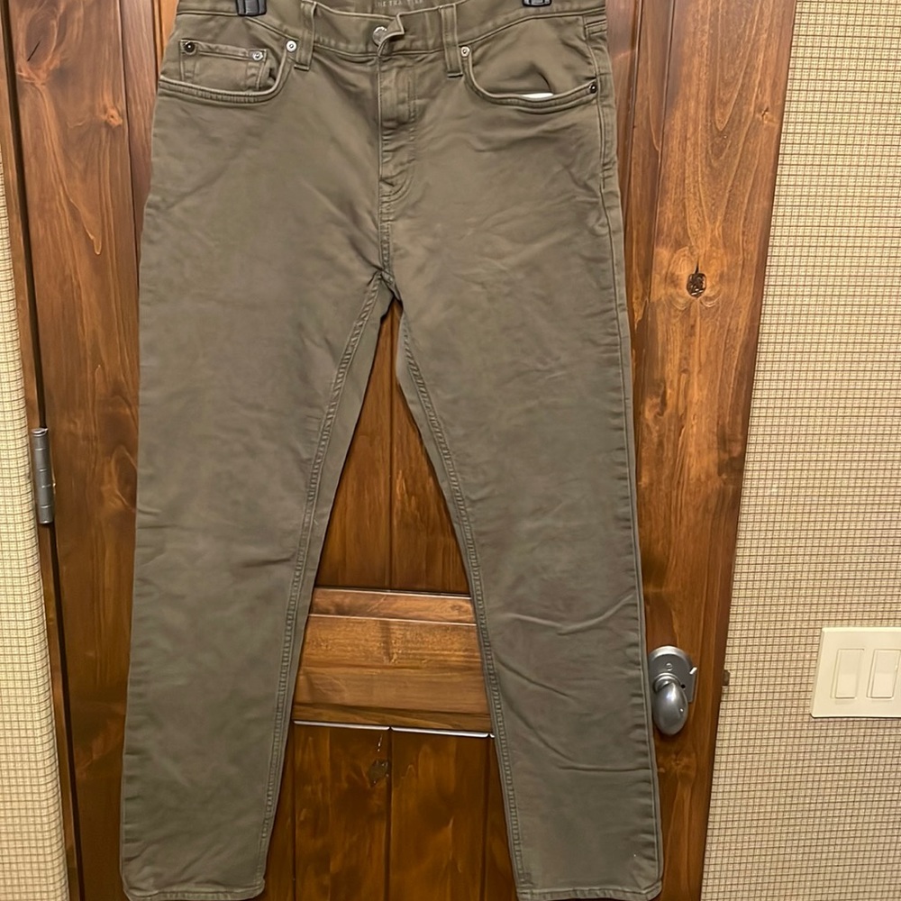 Slim army green chinos